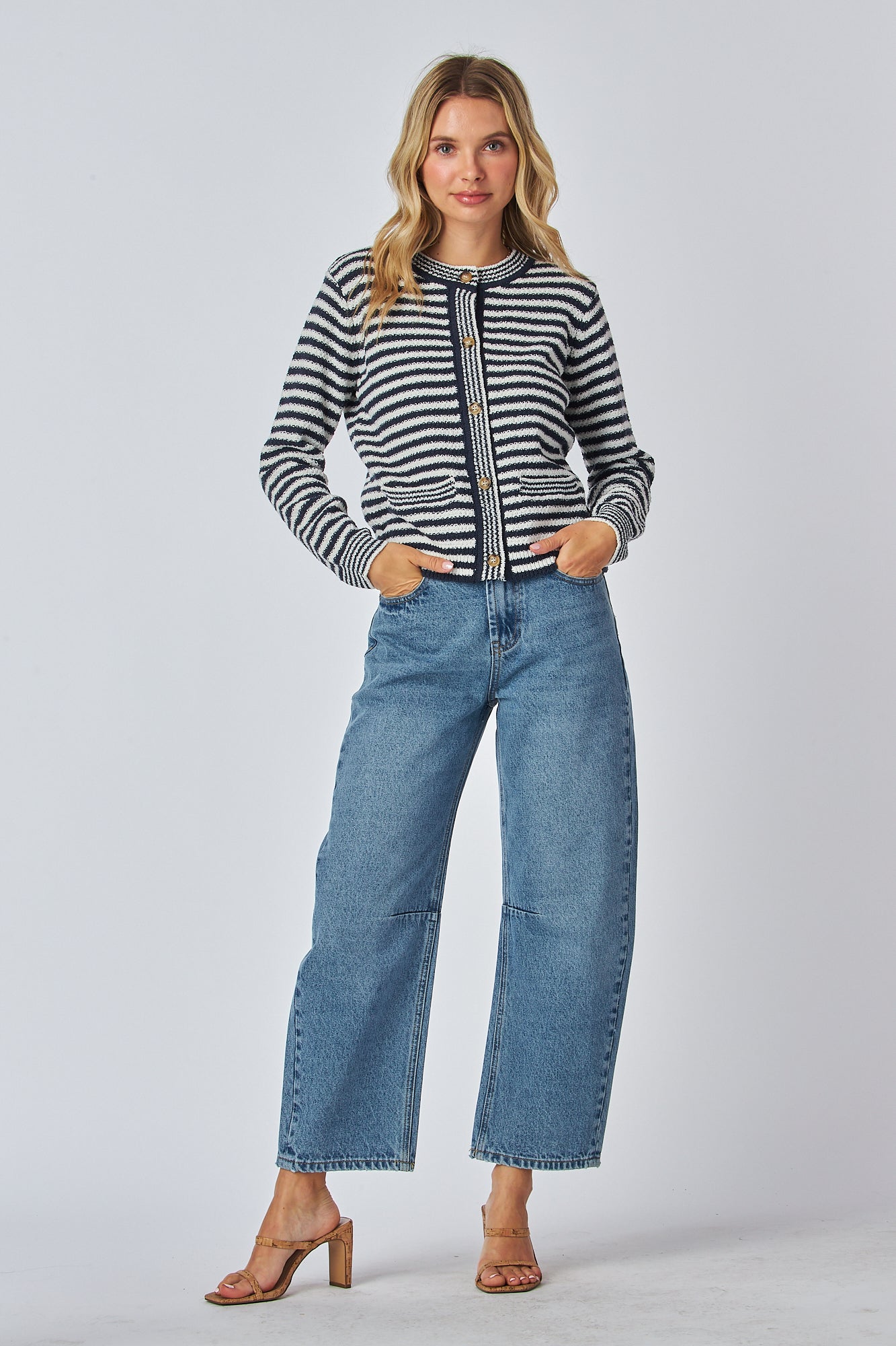 Striped pattern cardigan
Long sleeve sweater cardigan
Front button cardigan
Round neck knit sweater
Front pocket cardigan
Casual striped sweater
Lightweight knit cardigan
Cozy long sleeve sweater
Button-up striped cardigan
Relaxed fit sweater jacket
Soft knit round neck cardigan
Classic striped knitwear
Versatile sweater cardigan
Stylish front pocket cardigan
Comfortable button front sweater