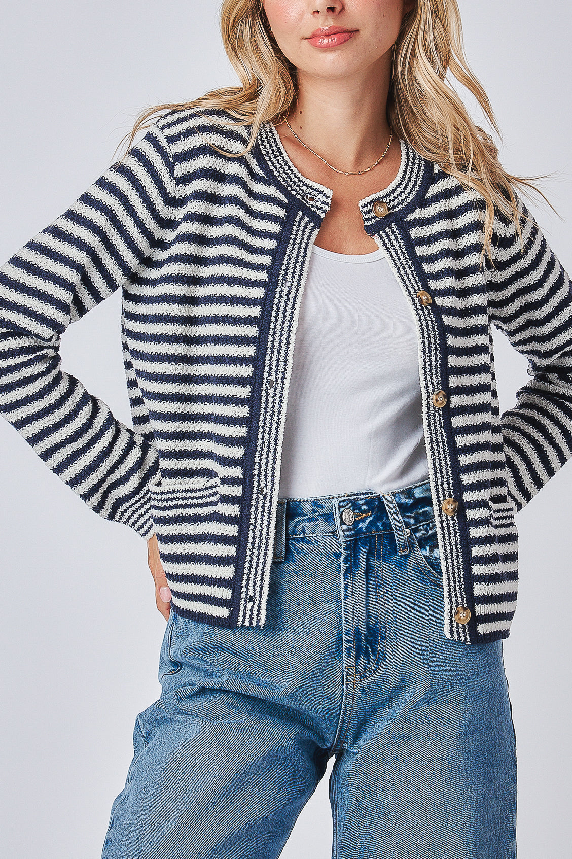 Casual striped sweater
Lightweight knit cardigan
