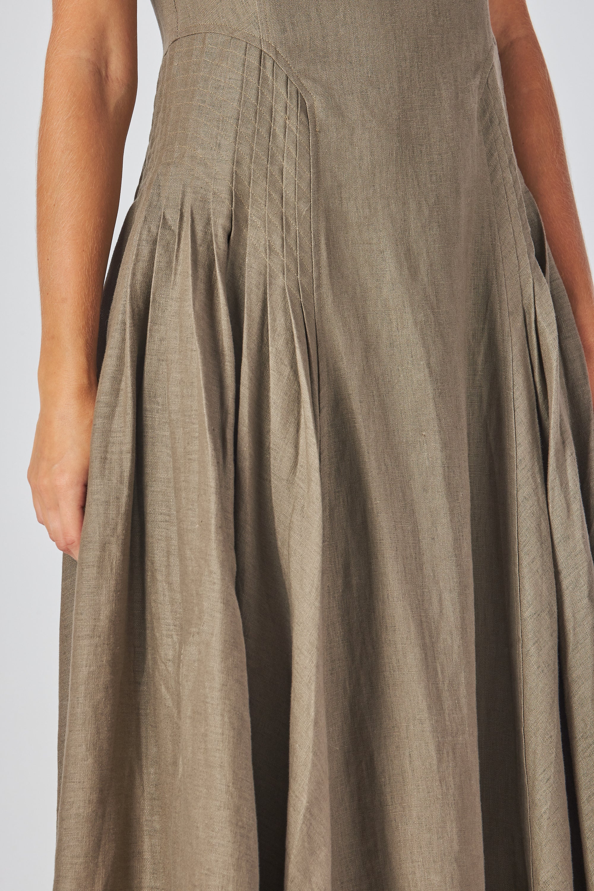  Vintage Elegance Dress, Heirloom Feminine Grace Dress, Flared Midi  Modern Royalty Dress, Evening Dress