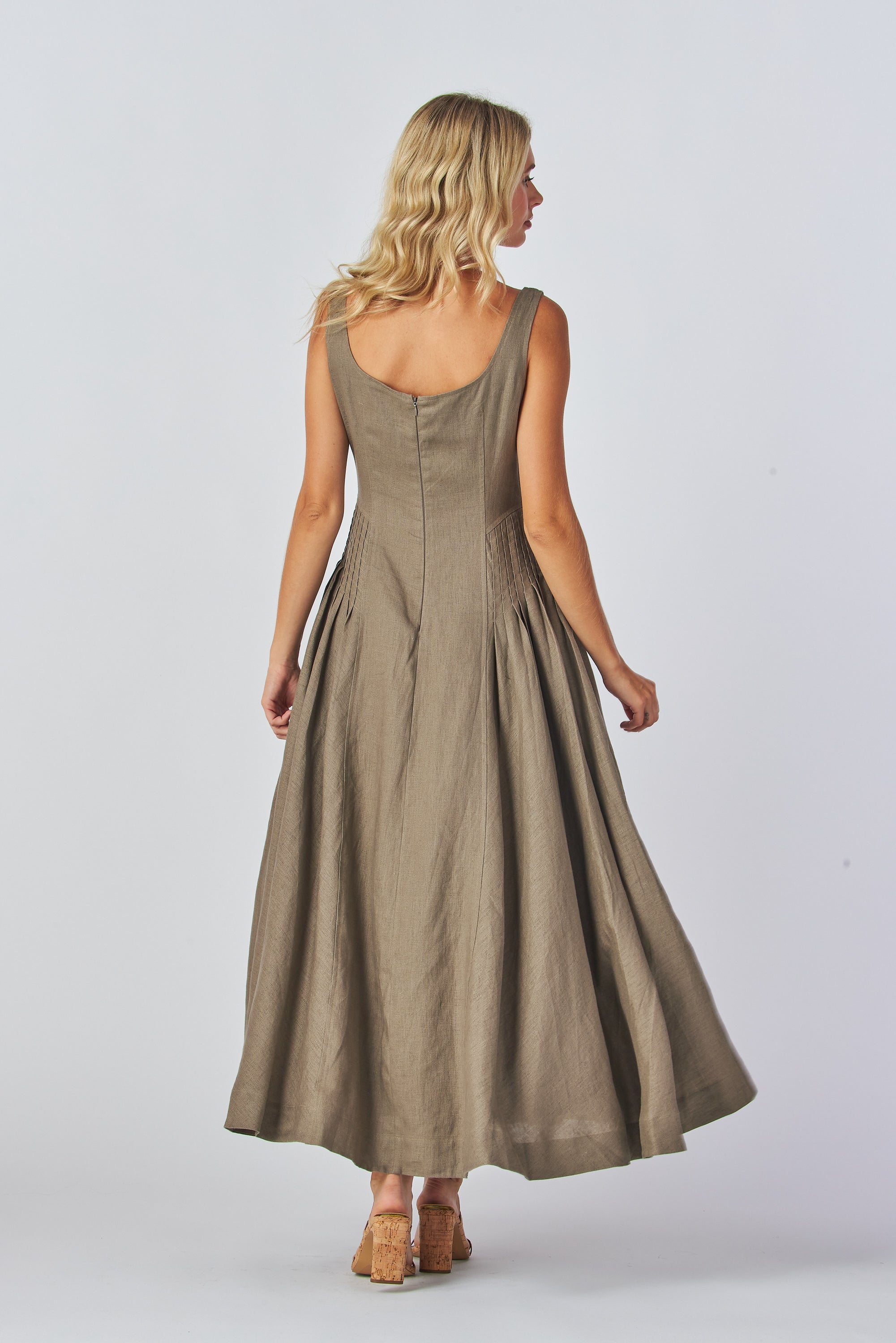  Vintage Elegance Dress, Heirloom Feminine Grace Dress, Flared Midi  Modern Royalty Dress, Evening Dress