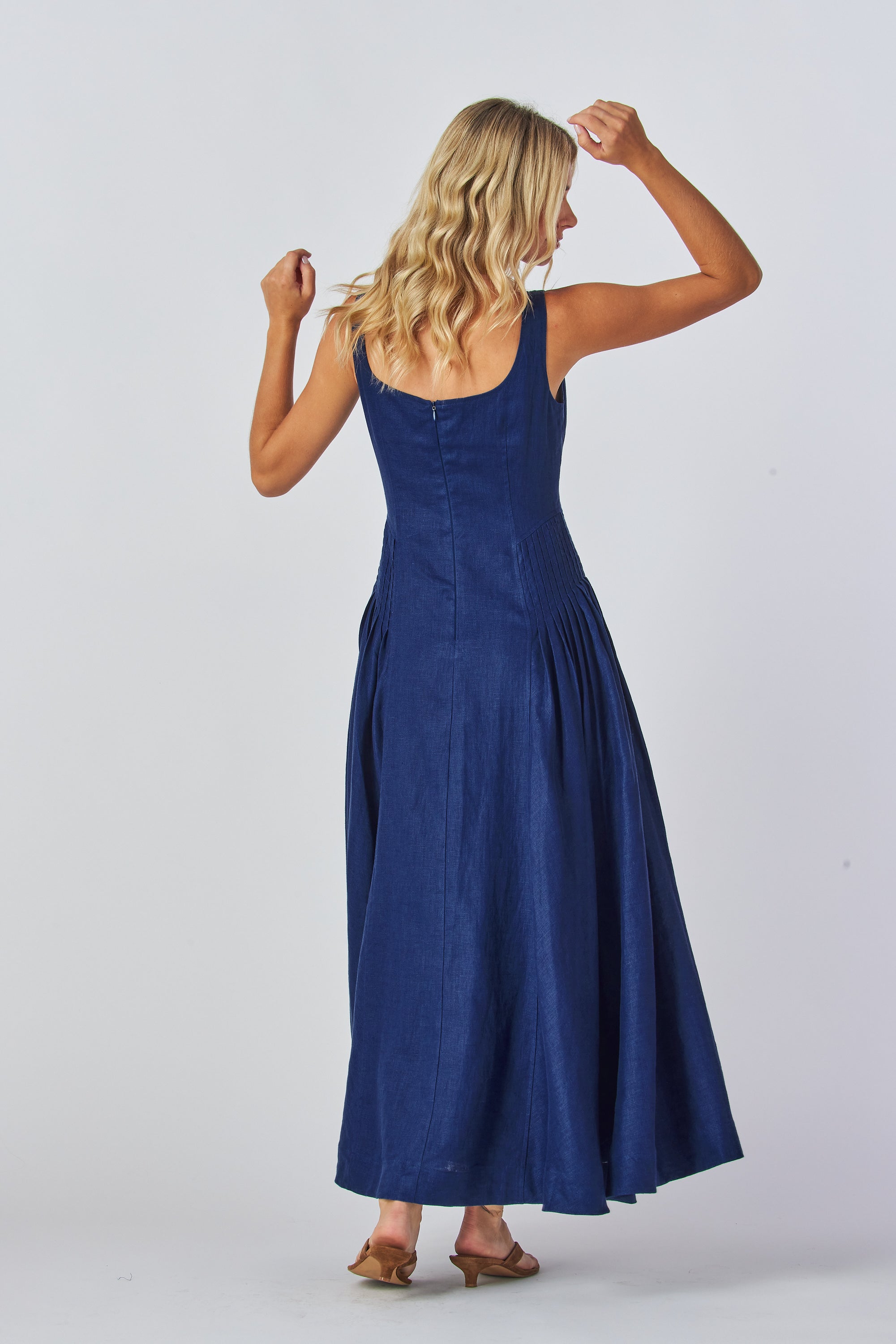  Vintage Elegance Dress, Heirloom Feminine Grace Dress, Flared Midi  Modern Royalty Dress, Evening Dress