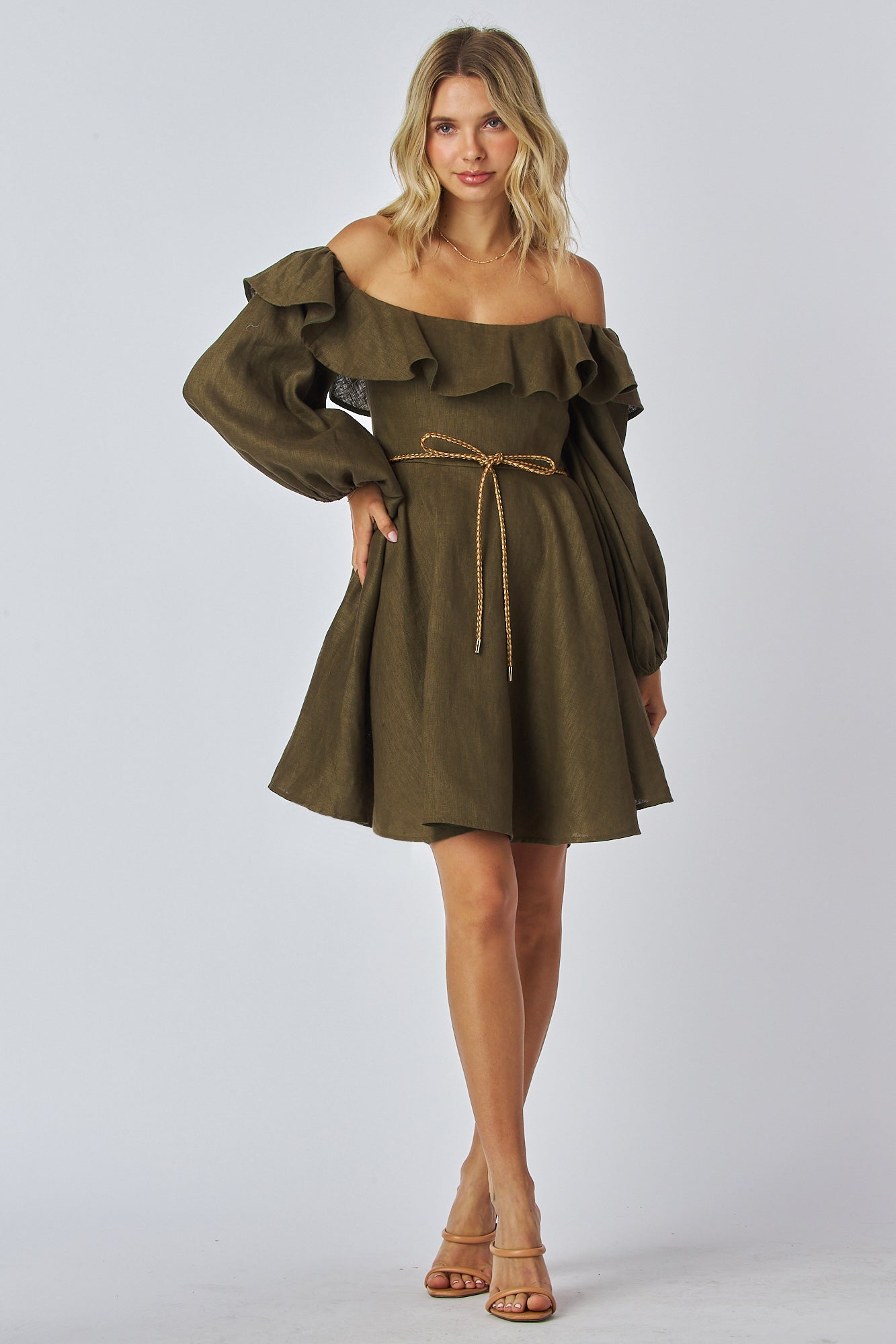 Bishop sleeve mini dress
Off-shoulder ruffle dress
Ruffle neck mini dress
String tie belt dress
Circle skirt mini dress
Long sleeve off-shoulder dress
Feminine ruffle trim dress
Flowy bishop sleeve dress
Cute off-shoulder mini dress
Waist tie belt dress
Vintage-inspired circle skirt dress
Elegant ruffle neckline dress
Romantic long sleeve mini dress
Flared circle hem dress
Stylish summer mini dress