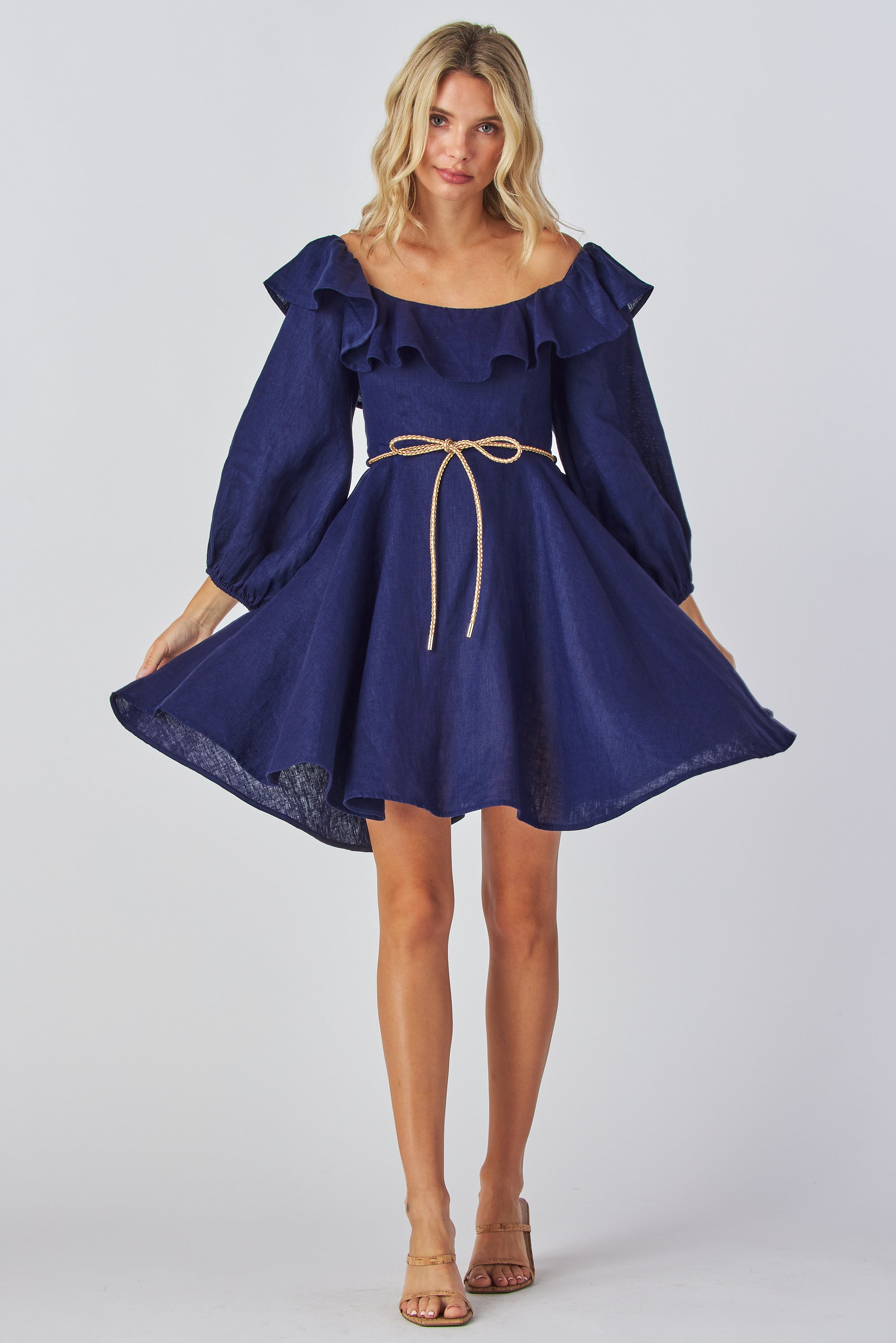Bishop sleeve mini dress
Off-shoulder ruffle dress
Ruffle neck mini dress
String tie belt dress
Circle skirt mini dress
Long sleeve off-shoulder dress