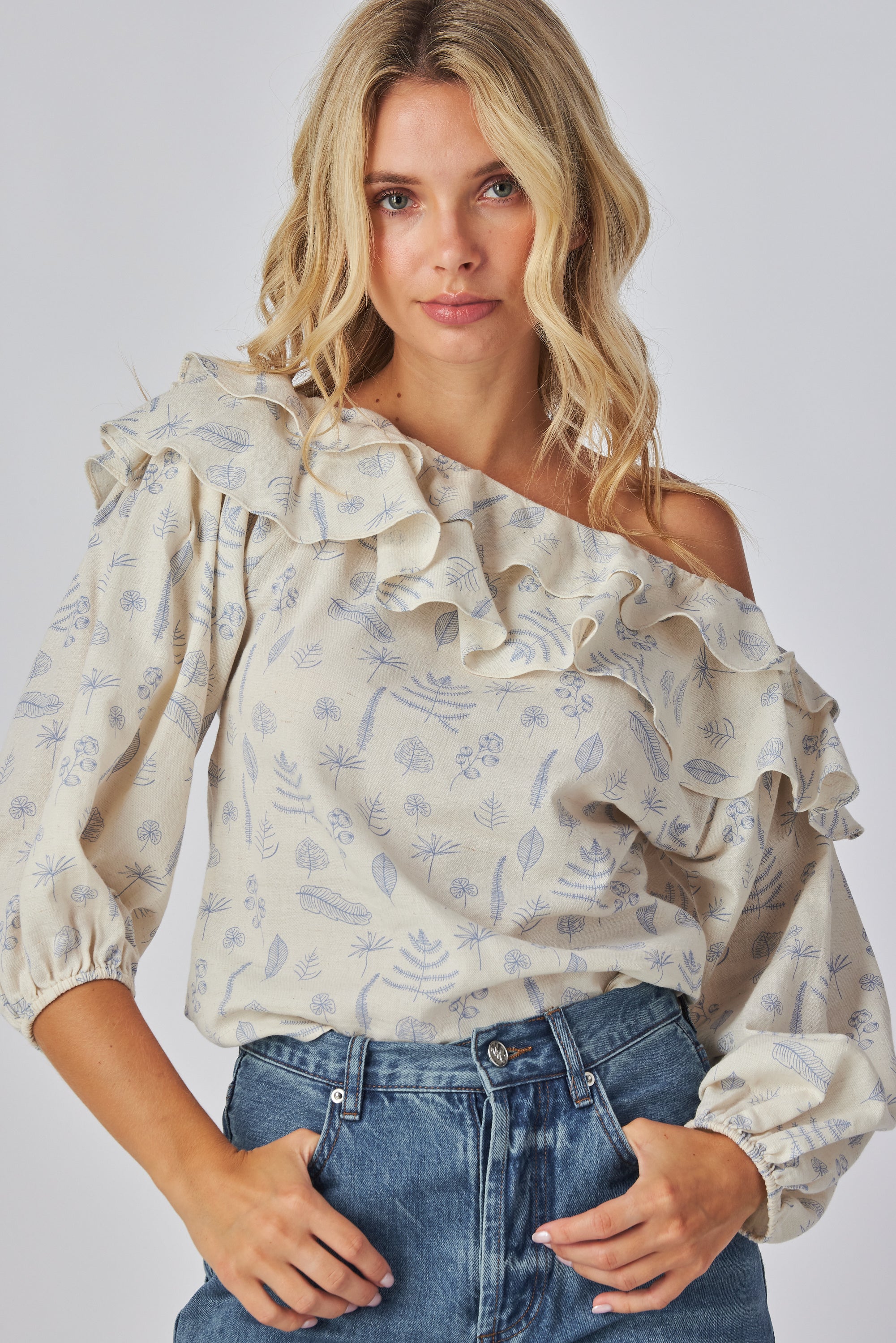 Ethereal Elegance Off-Shoulder Blouse – Lantern Sleeves & Fitted Cuffs – Relaxed Fit Boho Chic Top