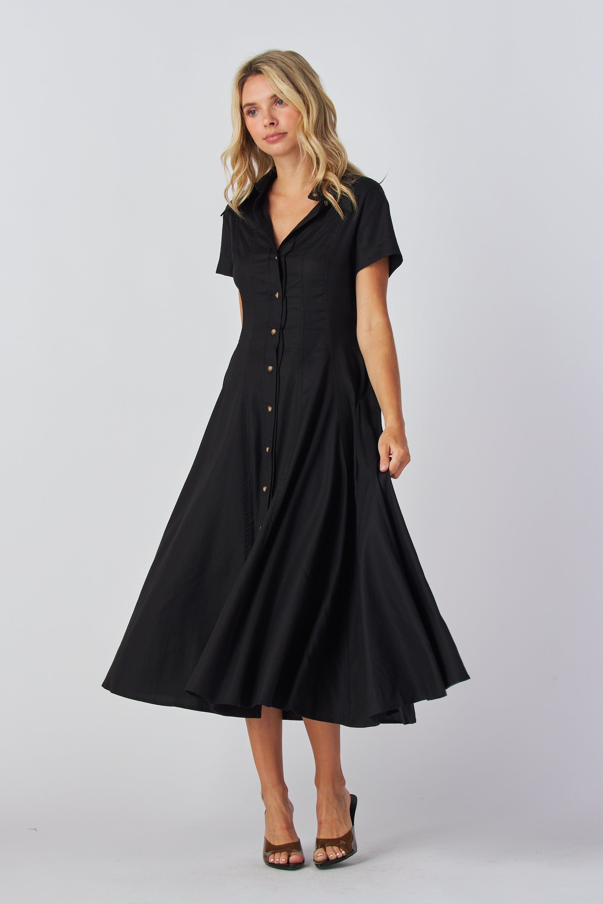 Fit and flare midi dress
Short sleeve button-up dress
Shirt neck midi dress
Button front A-line dress
Casual fit and flare dress
Midi dress with shirt collar
Short sleeve collared dress
Button-down midi summer dress
Classic shirt dress for women