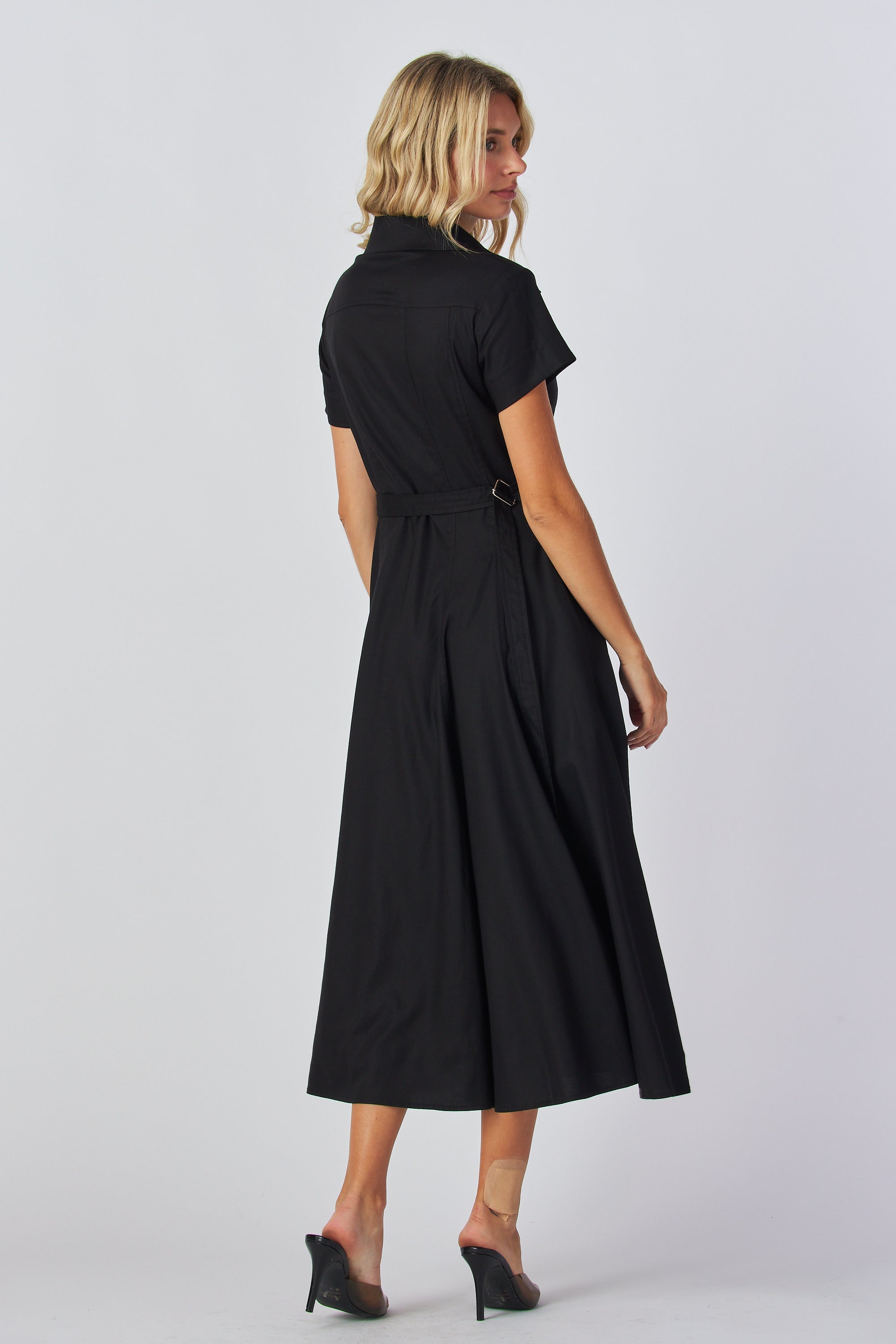 Fit and flare midi dress
Short sleeve button-up dress
Shirt neck midi dress
Button front A-line dress
Casual fit and flare dress

Midi dress with shirt collar
Short sleeve collared dress
Button-down midi summer dress
Classic shirt dress for women