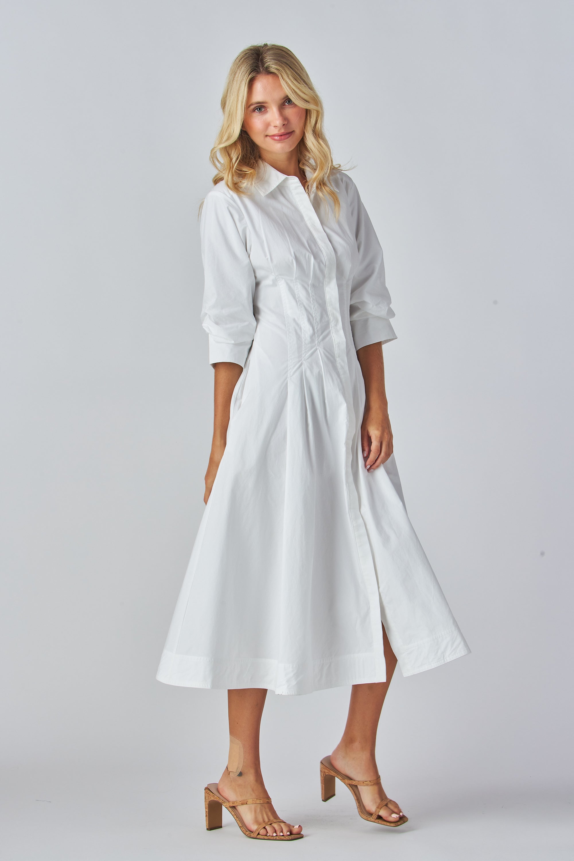 3/4 sleeve maxi dress
Shirt collar maxi dress
Hidden button-up dress
Front and back pleated dress
Pleated maxi shirt dress