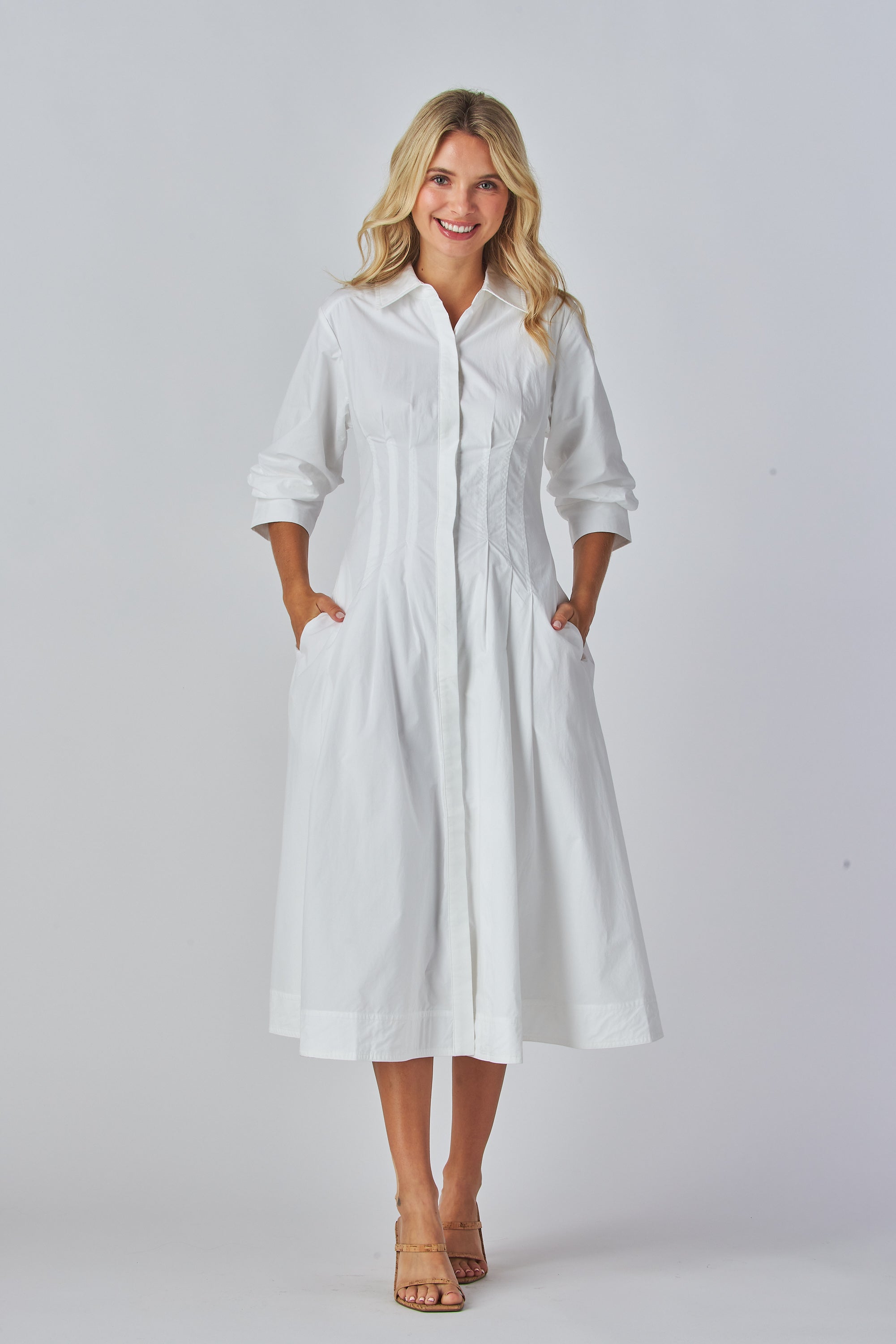 3/4 sleeve maxi dress
Shirt collar maxi dress
Hidden button-up dress
Front and back pleated dress
Pleated maxi shirt dress