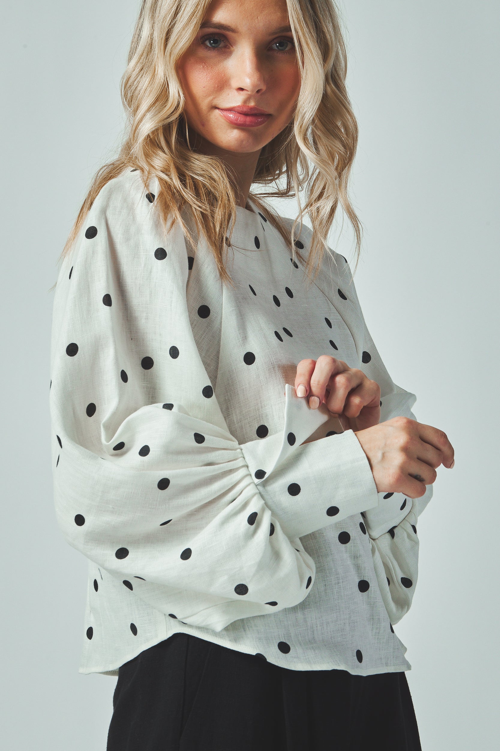 Madelyn top - Polka dots