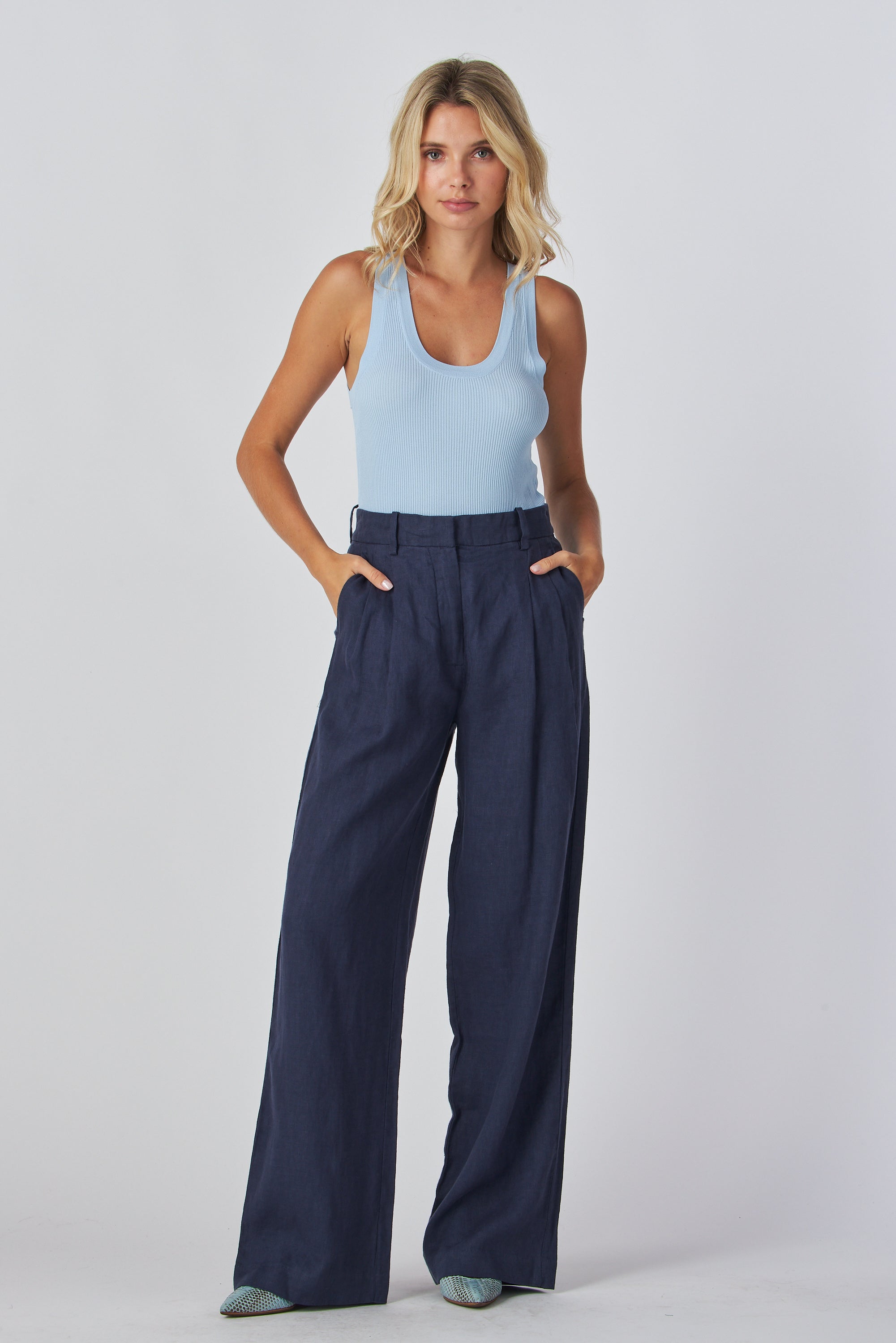 Relax Fit Navy Pants Straight Leg Pleated Waist Pants
