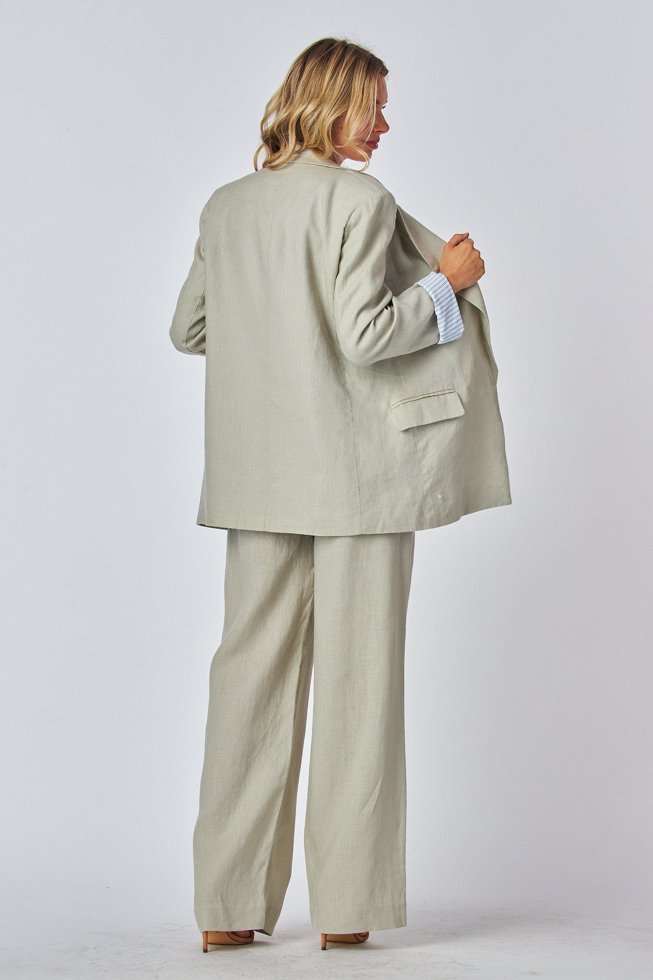 Relax Fit Navy Pants Straight Leg Pleated Waist Pants