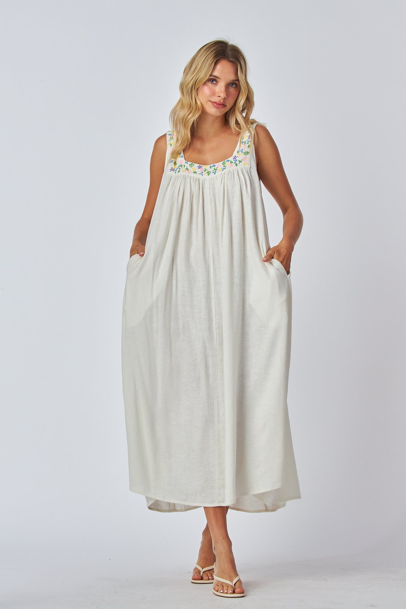 Floral embroidered cami dress
Square neck maxi dress
A-line cami maxi dress
Slip on summer maxi dress
Pleated cami dress
Embroidered strap maxi dress
Sleeveless floral maxi dress
Cami style pleated dress
Maxi cami dress with embroidered flower straps
Square neckline A-line pleated maxi dress
Slip on pleated cami dress with floral details
Feminine embroidered strap dress for summer
Lightweight cami maxi dress with square neck
Boho-inspired maxi dress with floral embroidery
Romantic flowy maxi cami dres