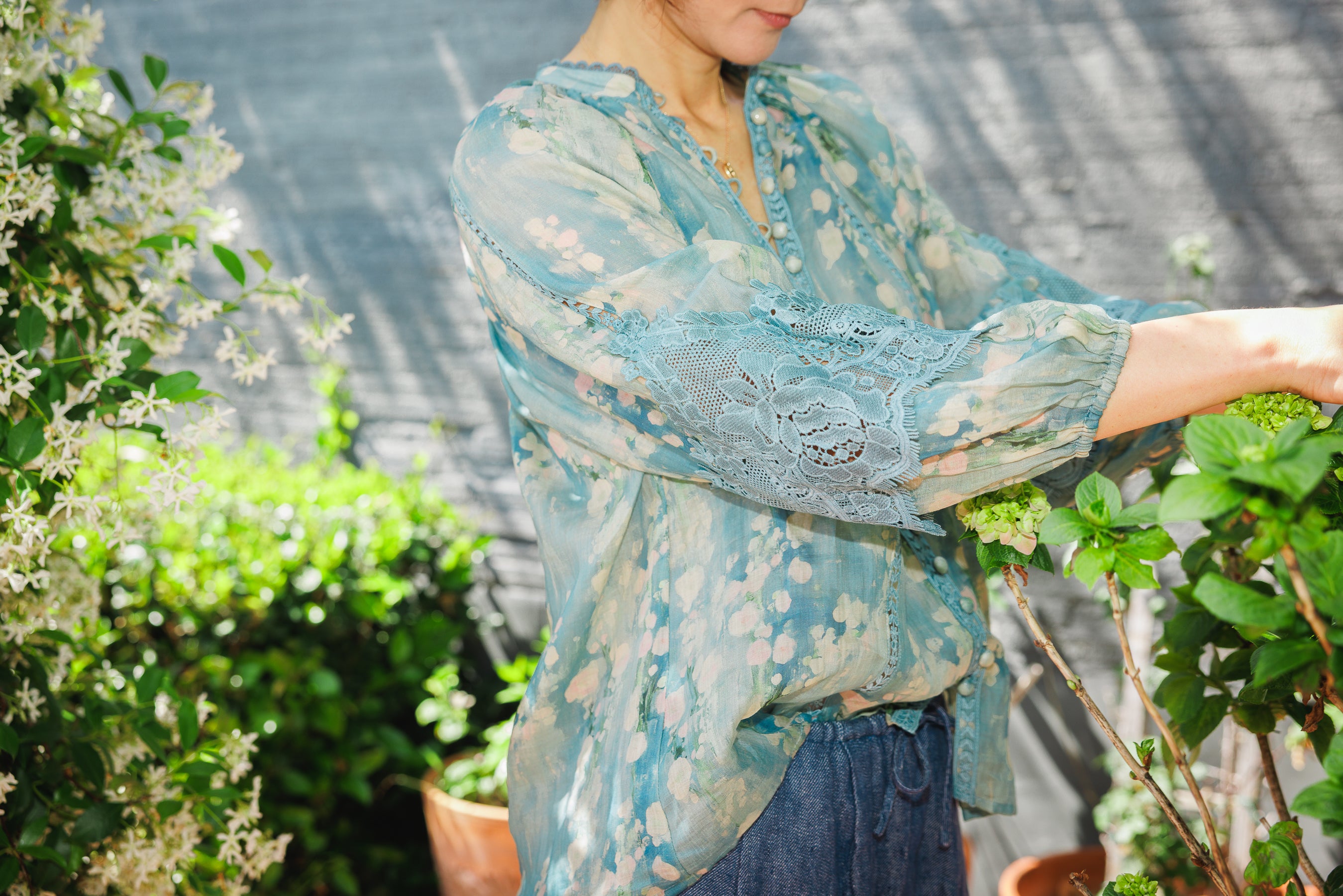 Adriana Top | Teal Lace-Trim Ramie Top | YNAKIM